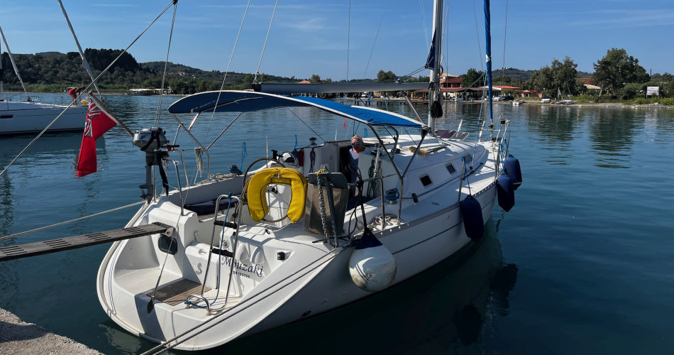 Beneteau Oceanis 311  For Sale